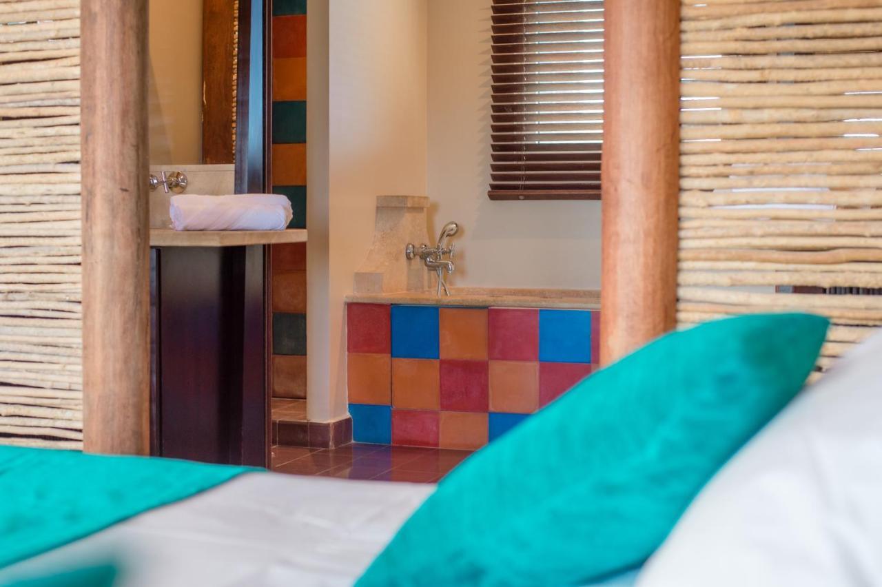 Suites Anagani Le François Εξωτερικό φωτογραφία
